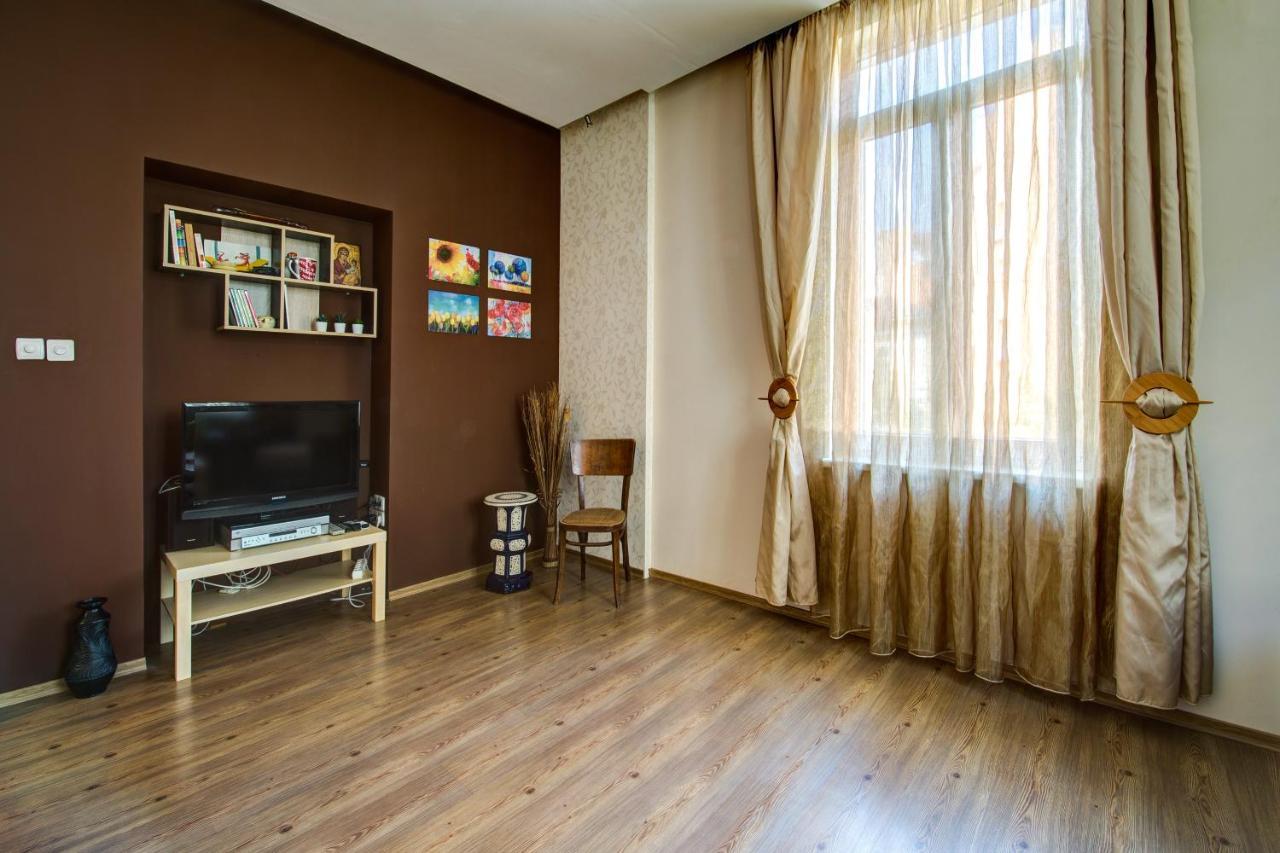 Apartment 65 - Airy Aprt At Top Center Sofia Esterno foto